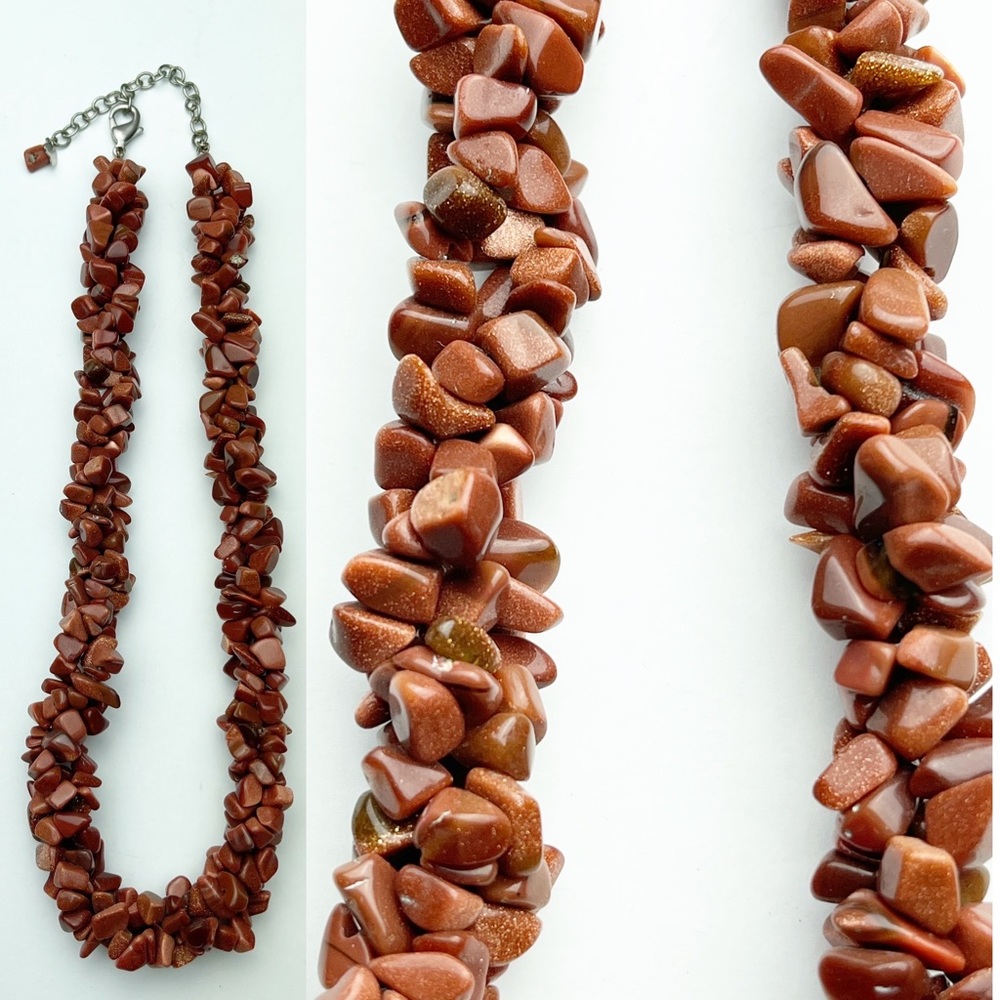 Red sandstone necklace